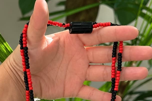 Fio simples de exu Fio simples de exu