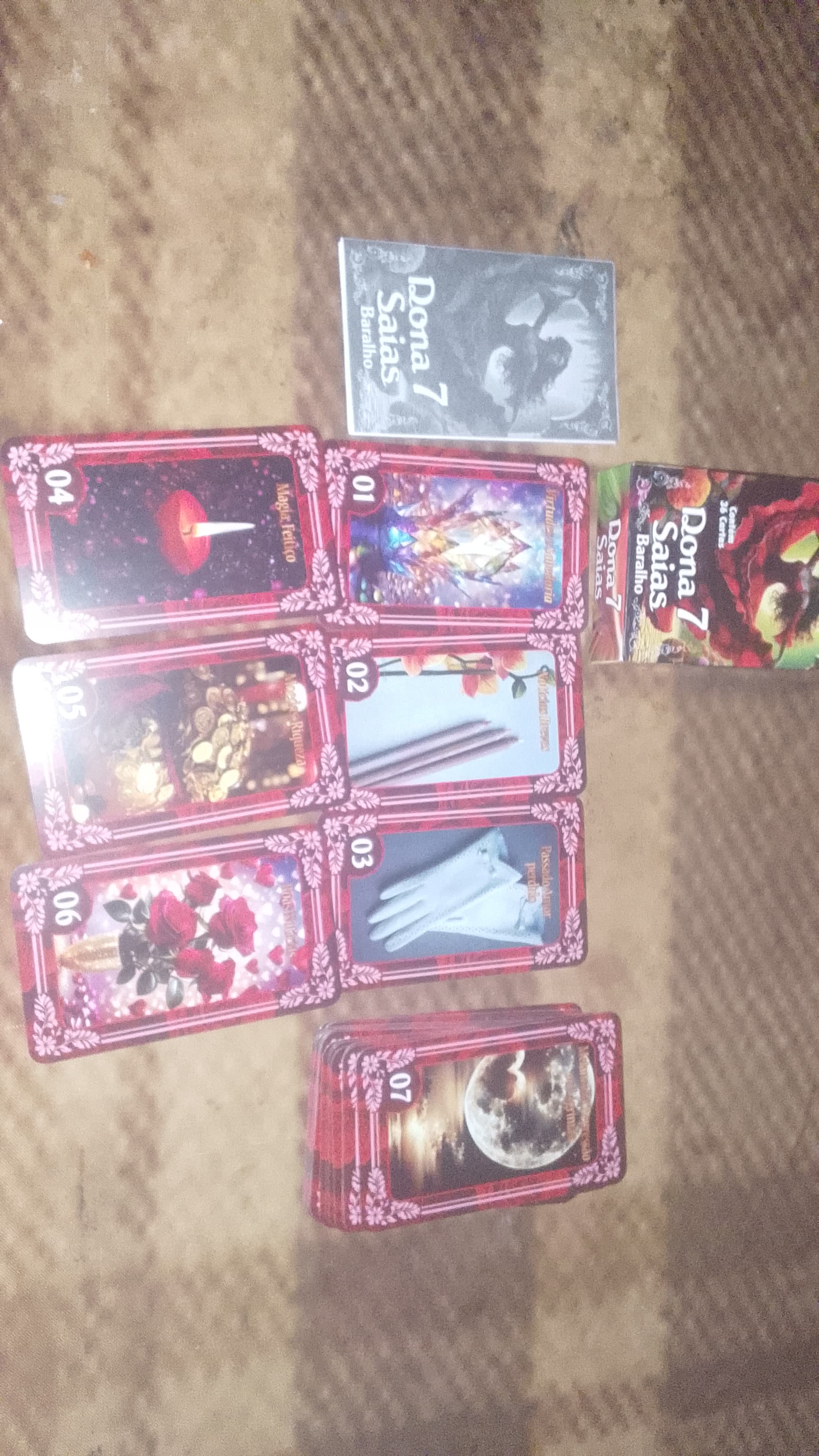 Baralhos e tarot Baralhos e tarot