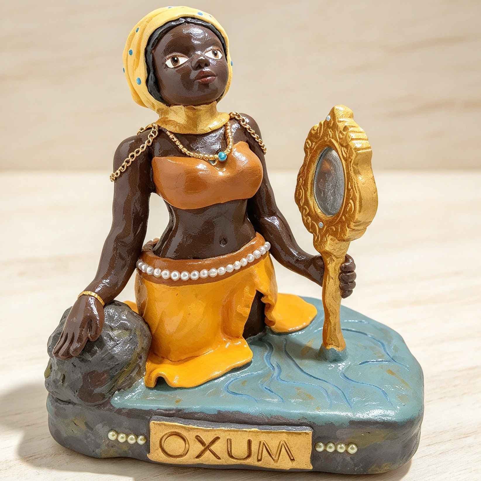 Peça única Oxum - Busto em cerâmica fria Peça única Oxum - Busto em cerâmica fria