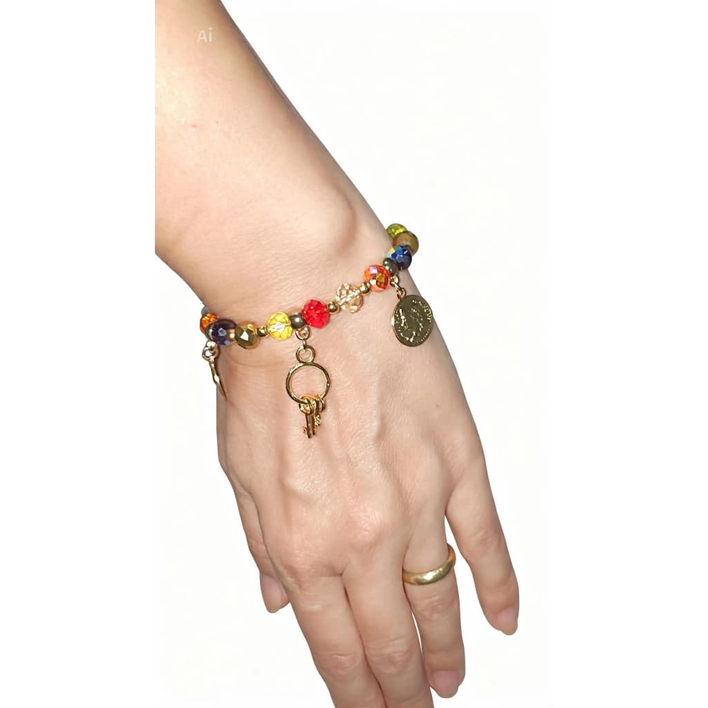 Pulseira Cigana Artesanal Personalizada com Cristais, Zircônia e Pingentes Ciganos Pulseira Cigana Artesanal Personalizada com Cristais, Zircônia e Pingentes Ciganos