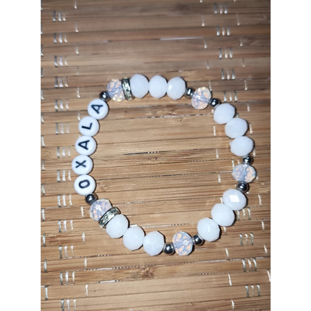 Pulseira de Proteção Artesanal de Oxalá com Cristais Brancos Pulseira de Proteção Artesanal de Oxalá com Cristais Brancos