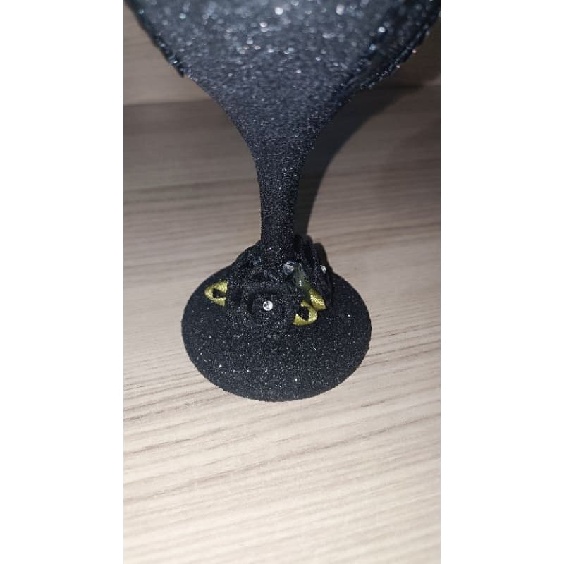 Taça Para Pombagira Luxo Preta com Strass | Taça Ritual Umbanda Decorativa Elegante Taça Para Pombagira Luxo Preta com Strass | Taça Ritual Umbanda Decorativa Elegante