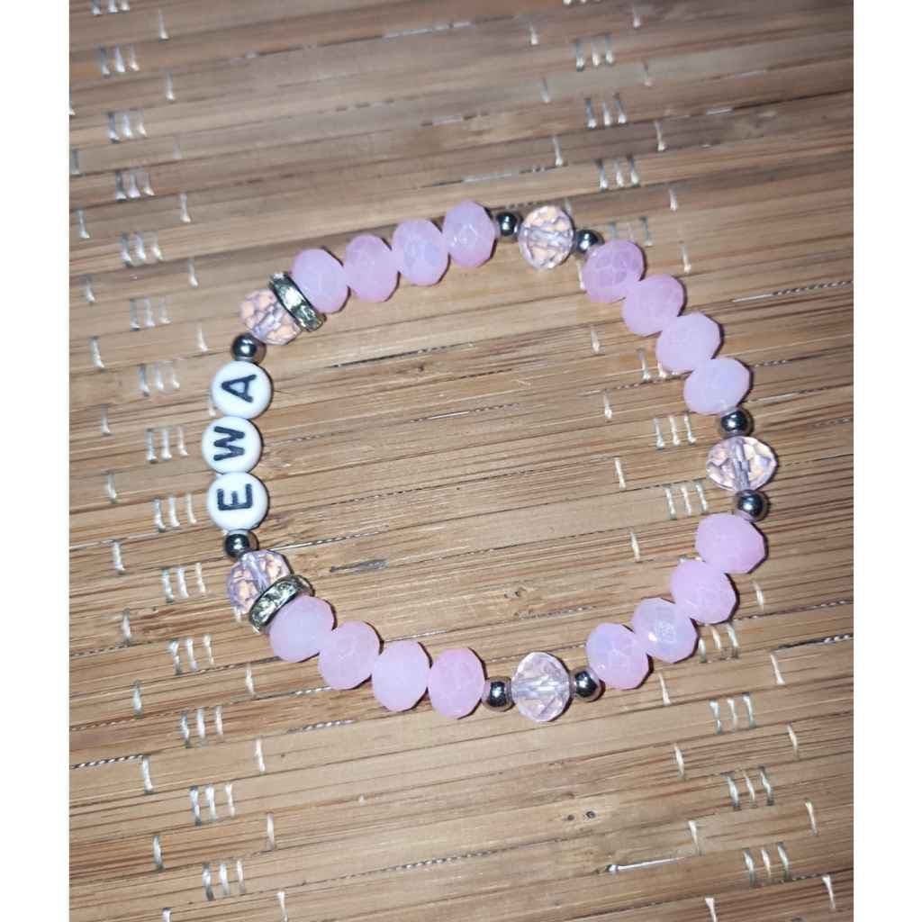 Pulseira de Proteção Artesanal de Ewá com Cristais Rosa e Transparentes Pulseira de Proteção Artesanal de Ewá com Cristais Rosa e Transparentes