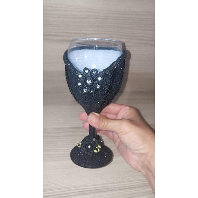 Taça Para Pombagira Luxo Preta com Strass | Taça Ritual Umbanda Decorativa Elegante Taça Para Pombagira Luxo Preta com Strass | Taça Ritual Umbanda Decorativa Elegante