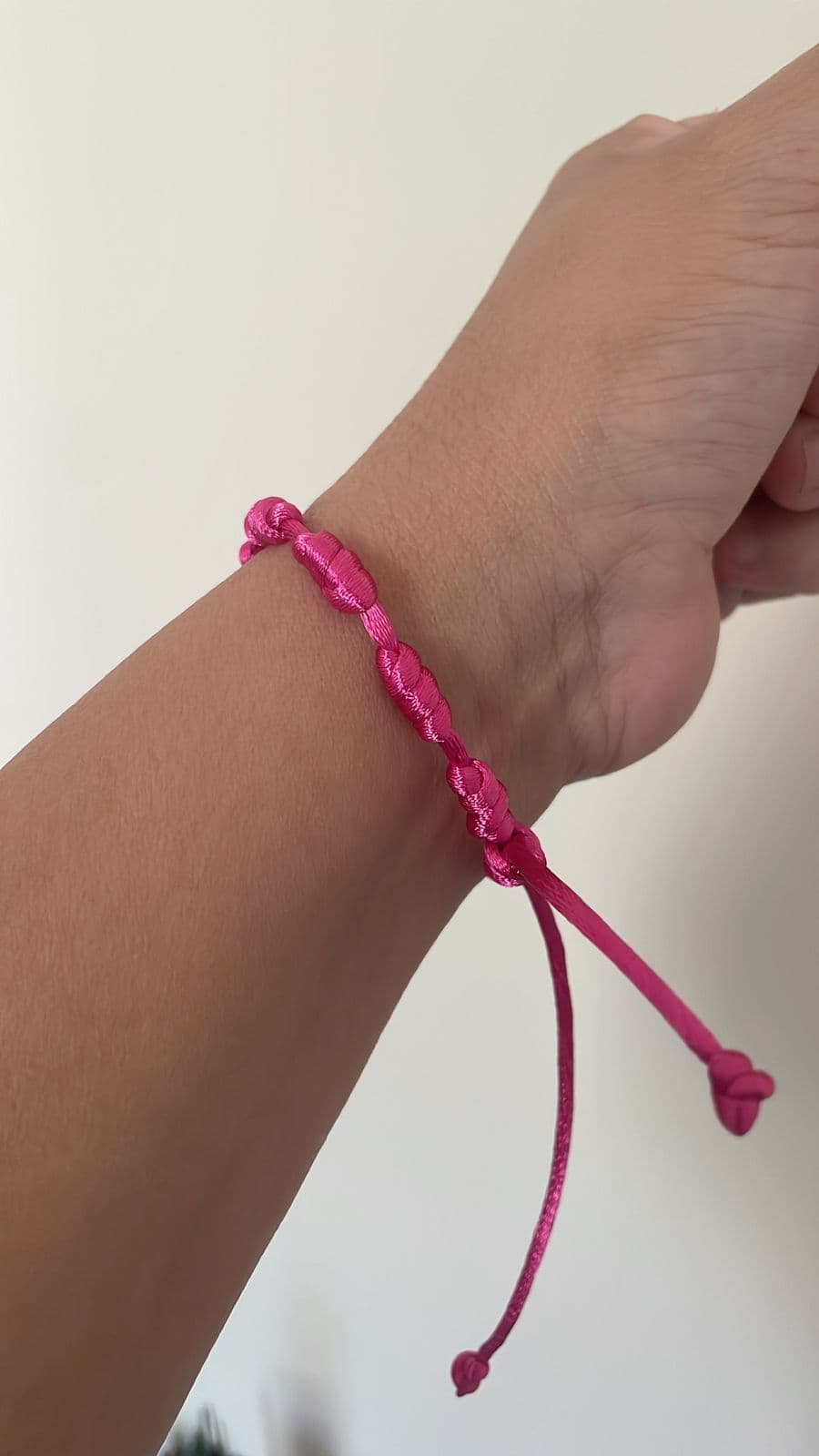 Pulseira Rosa 7 Nós Kabbalah Fio de Cetim Ajustável para Pulso Esquerdo Energia Vital Proteção Pulseira Rosa 7 Nós Kabbalah Fio de Cetim Ajustável para Pulso Esquerdo Energia Vital Proteção