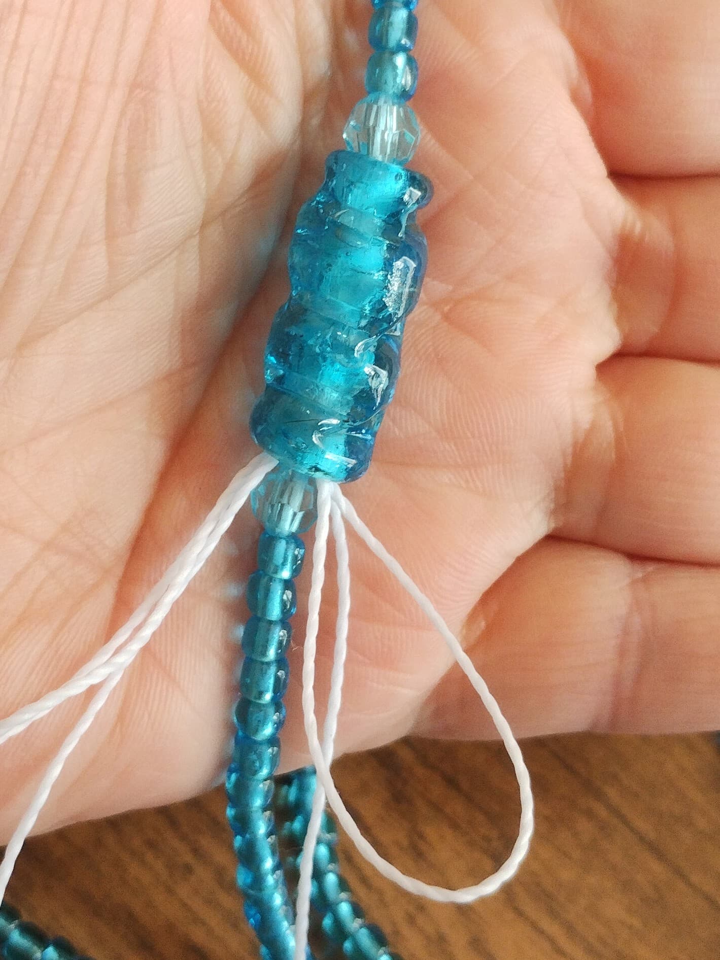 Guia / Fio de Contas na cor Azul Claro - Iemanjá 🌊, Marinheiros ⚓, Erê 🍭 Guia / Fio de Contas na cor Azul Claro - Iemanjá 🌊, Marinheiros ⚓, Erê 🍭