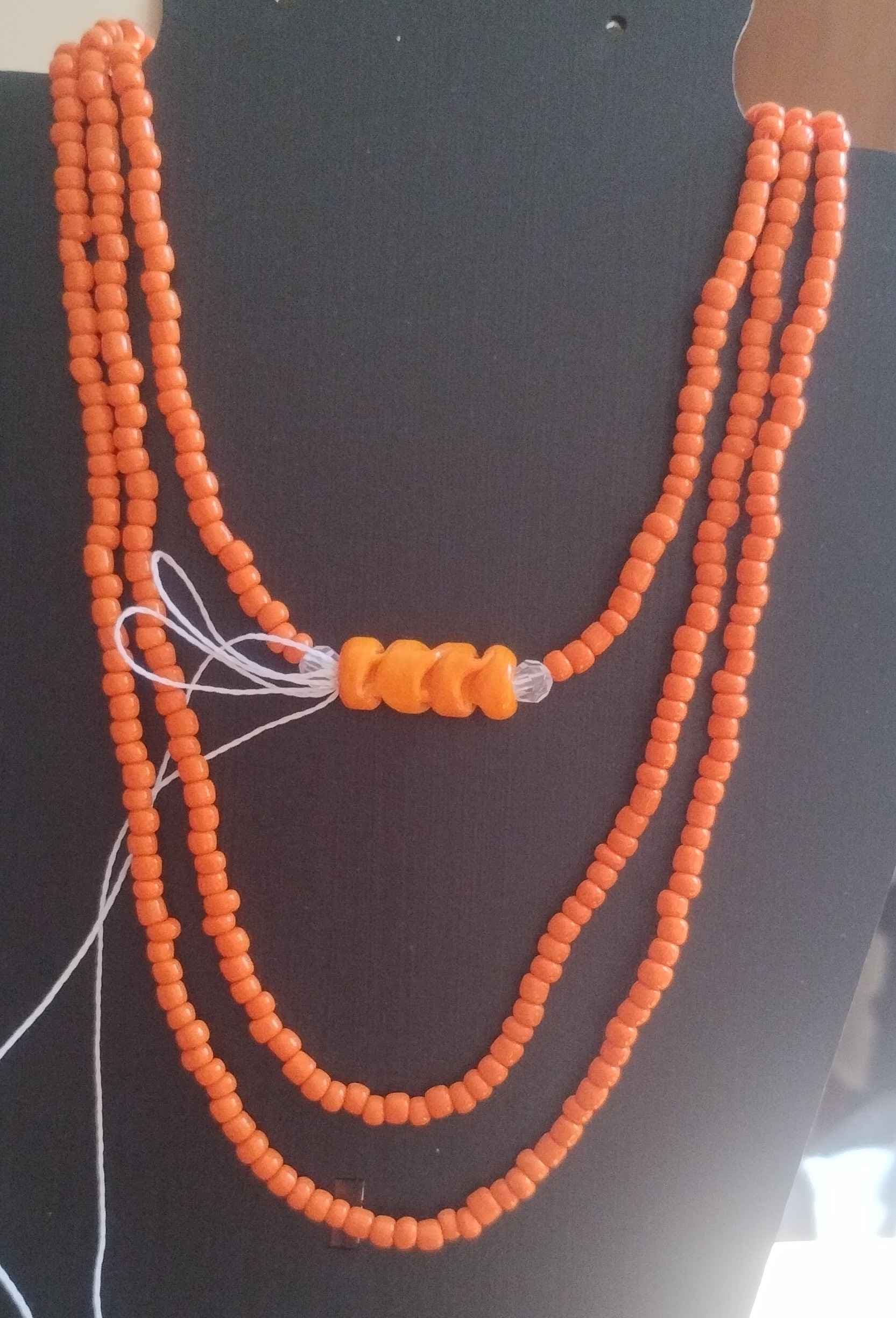 Guia / Fio de Contas na cor Laranja - Obá / Egunitá Guia / Fio de Contas na cor Laranja - Obá / Egunitá