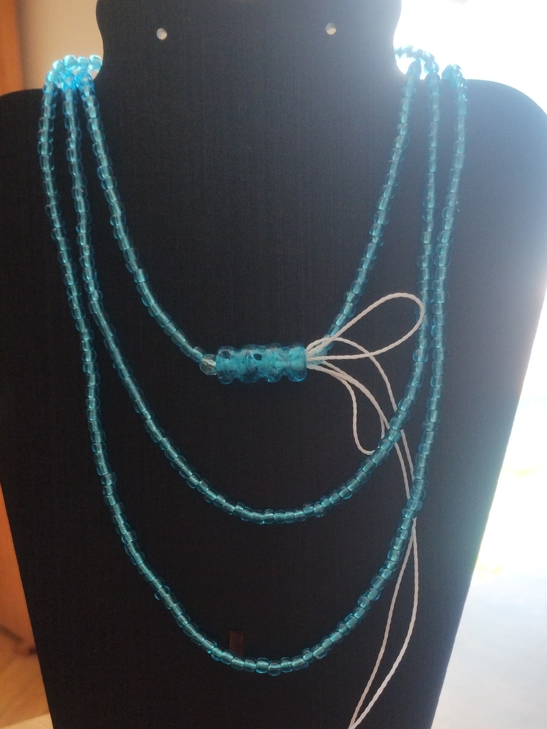 Guia / Fio de Contas na cor Azul Claro - Iemanjá 🌊, Marinheiros ⚓, Erê 🍭 Guia / Fio de Contas na cor Azul Claro - Iemanjá 🌊, Marinheiros ⚓, Erê 🍭