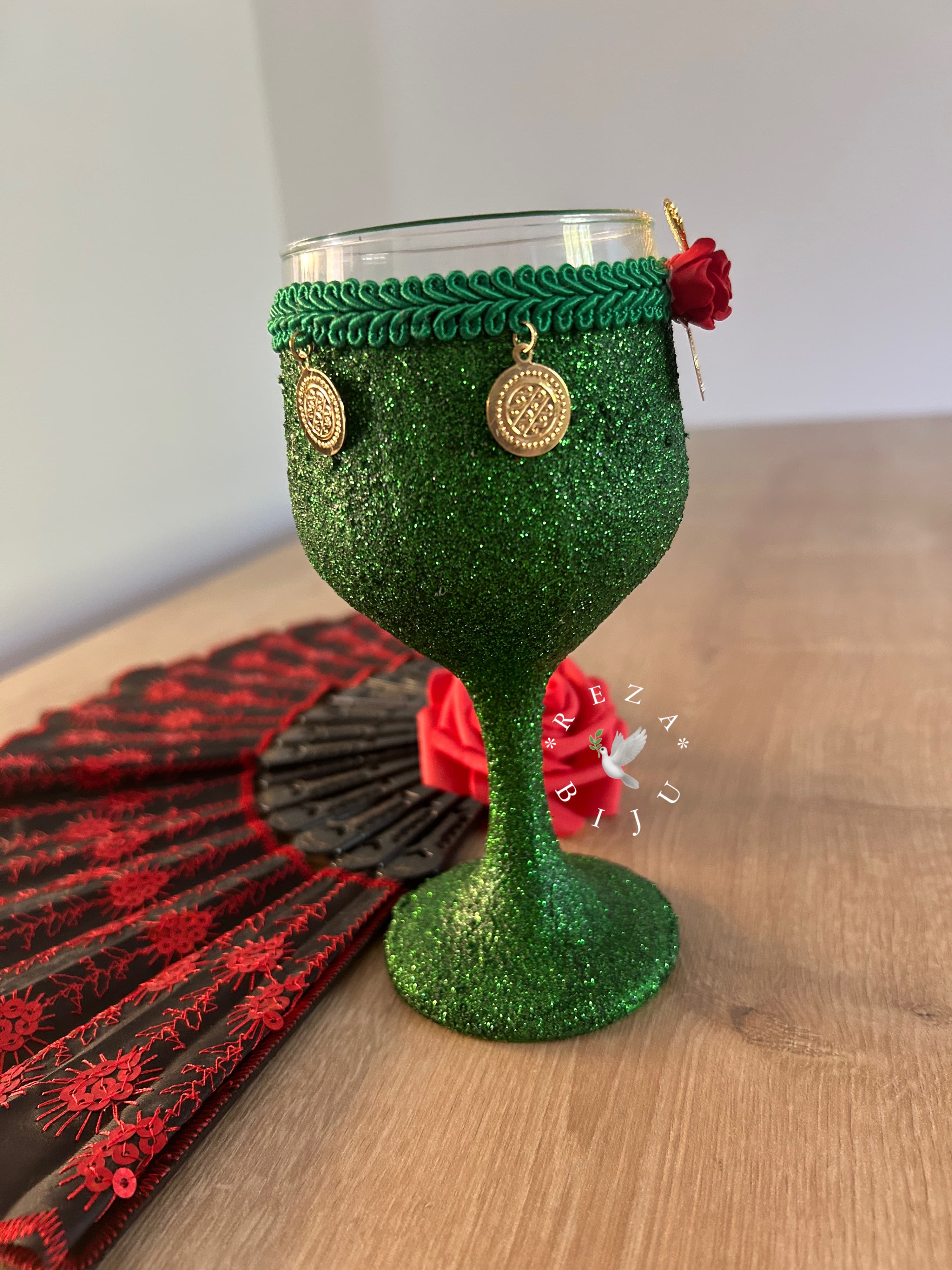 Taça Cigana Esmeralda Taça Cigana Esmeralda
