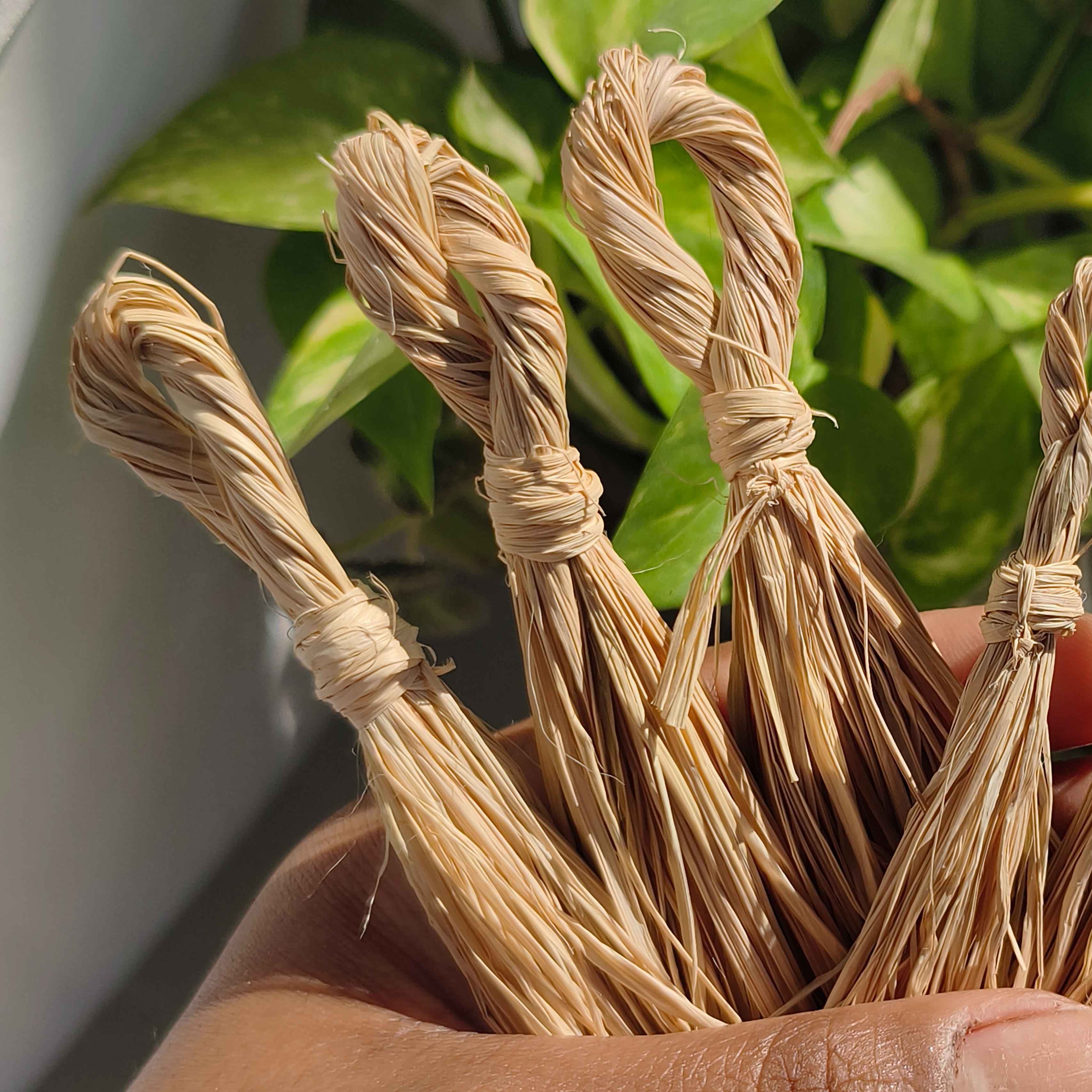 100 Unidades - Lembrancinha em Palha-da-Costa | Mini Patuá Artesanal 100 Unidades - Lembrancinha em Palha-da-Costa | Mini Patuá Artesanal