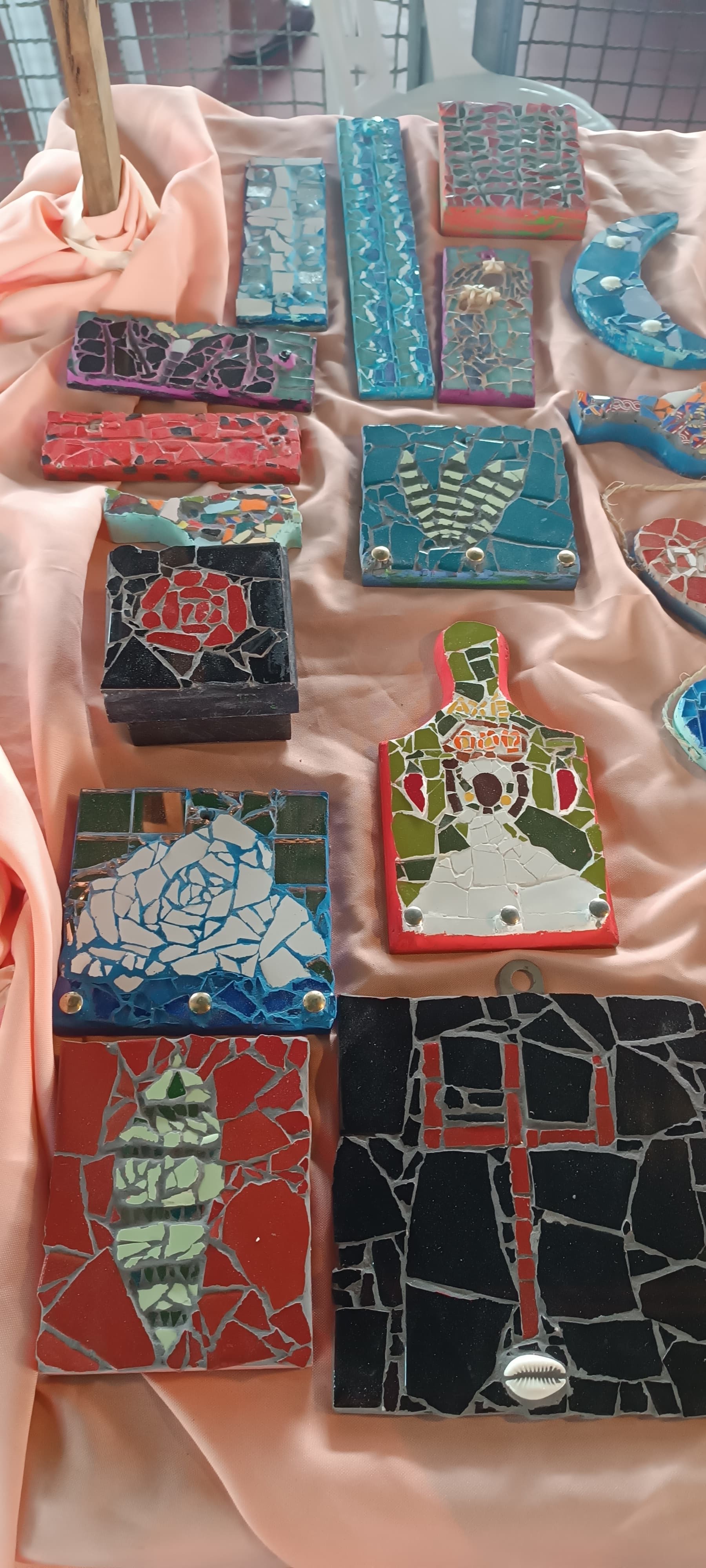 Porta chaves/guias de Espada de São Jorge em mosaico Porta chaves/guias de Espada de São Jorge em mosaico