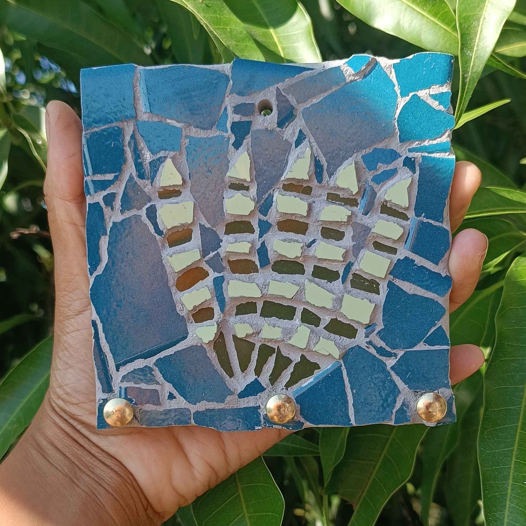Porta chaves/guias de Espada de São Jorge em mosaico Porta chaves/guias de Espada de São Jorge em mosaico