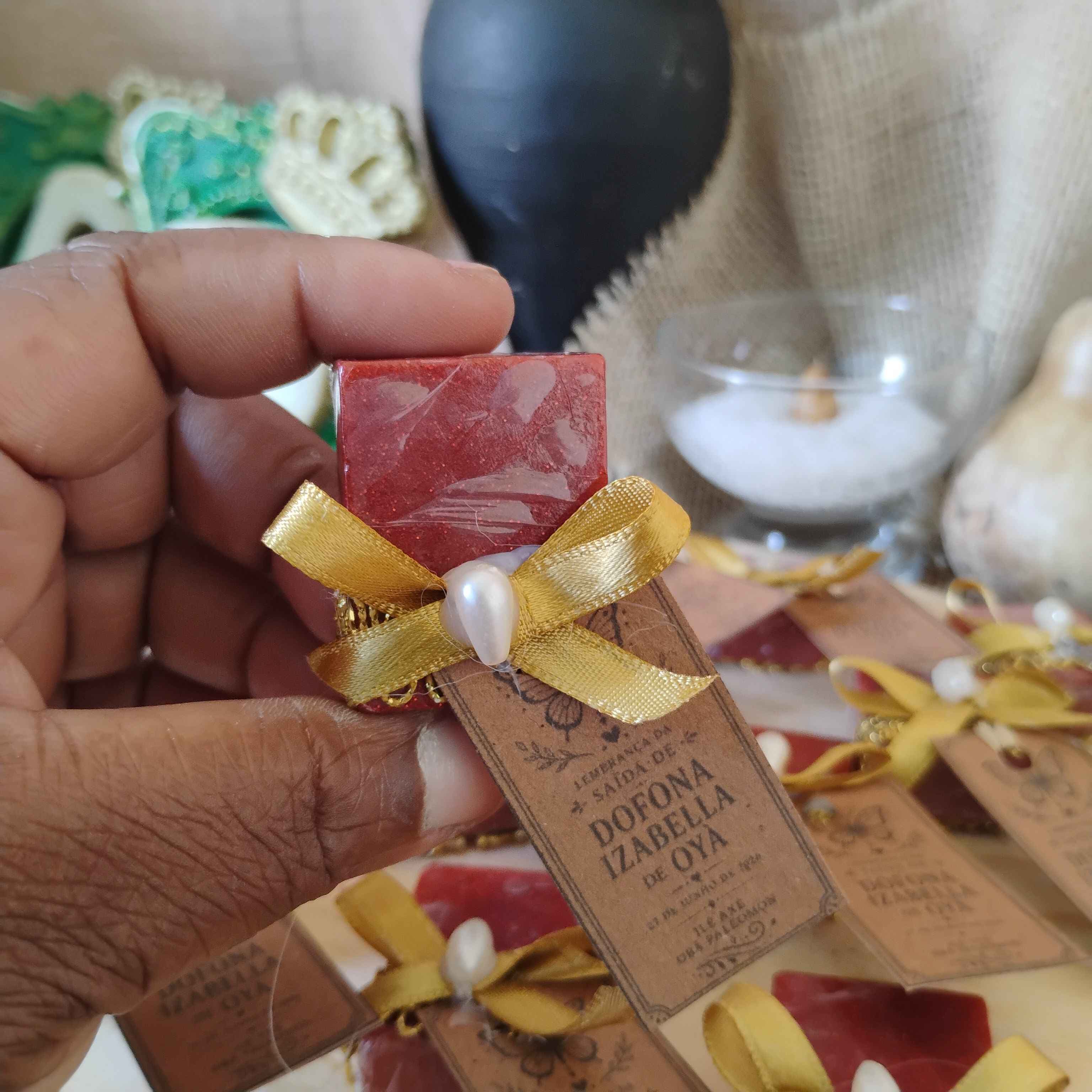 Lembranças Personalizadas - Mini sabonete Oyá Lembranças Personalizadas - Mini sabonete Oyá
