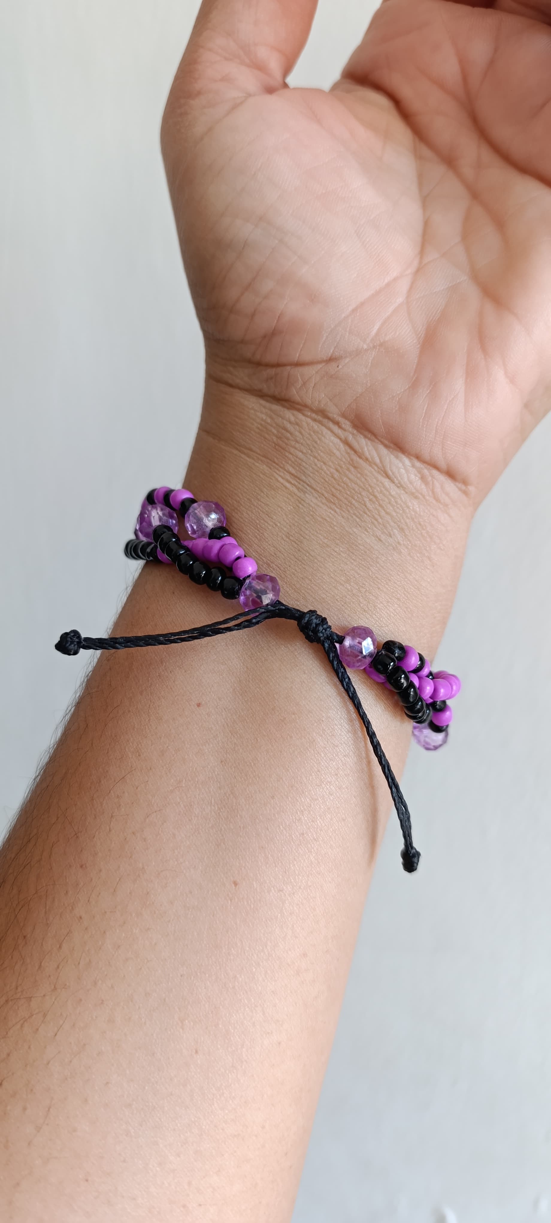 Pulseira 3 fios de Pomba Gira Pulseira 3 fios de Pomba Gira