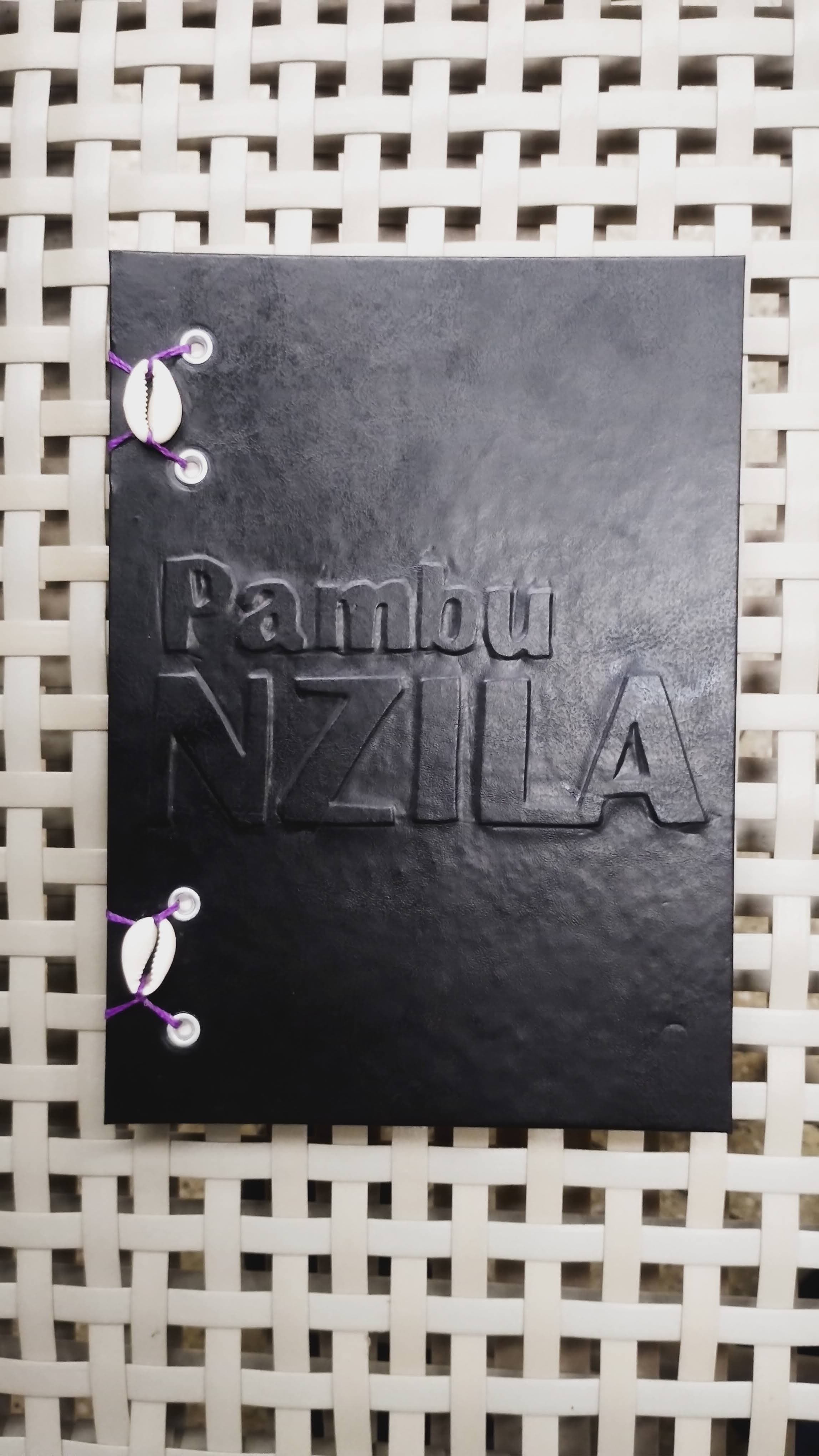 Caderneta Exu / Nzila / Laroiê Caderneta Exu / Nzila / Laroiê