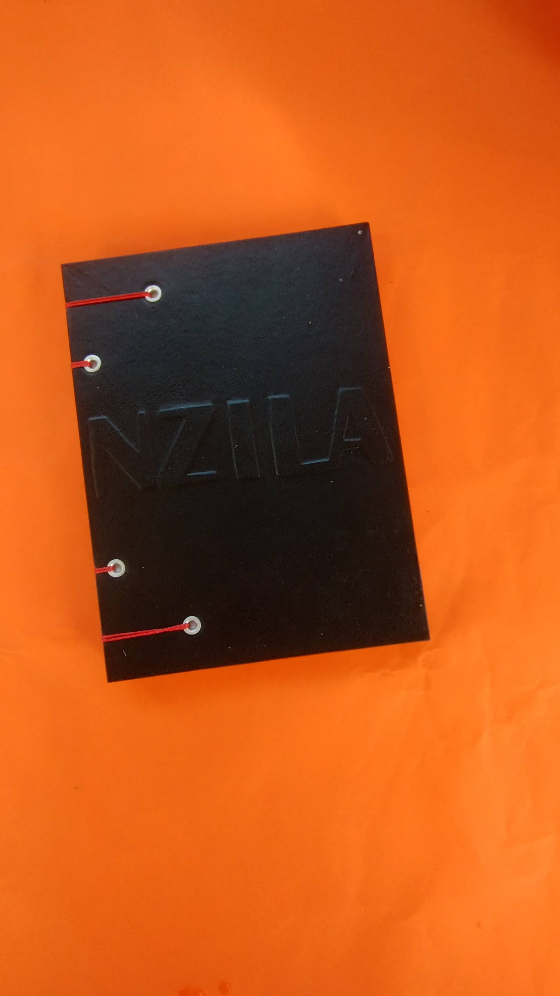 Caderneta Exu / Nzila / Laroiê Caderneta Exu / Nzila / Laroiê