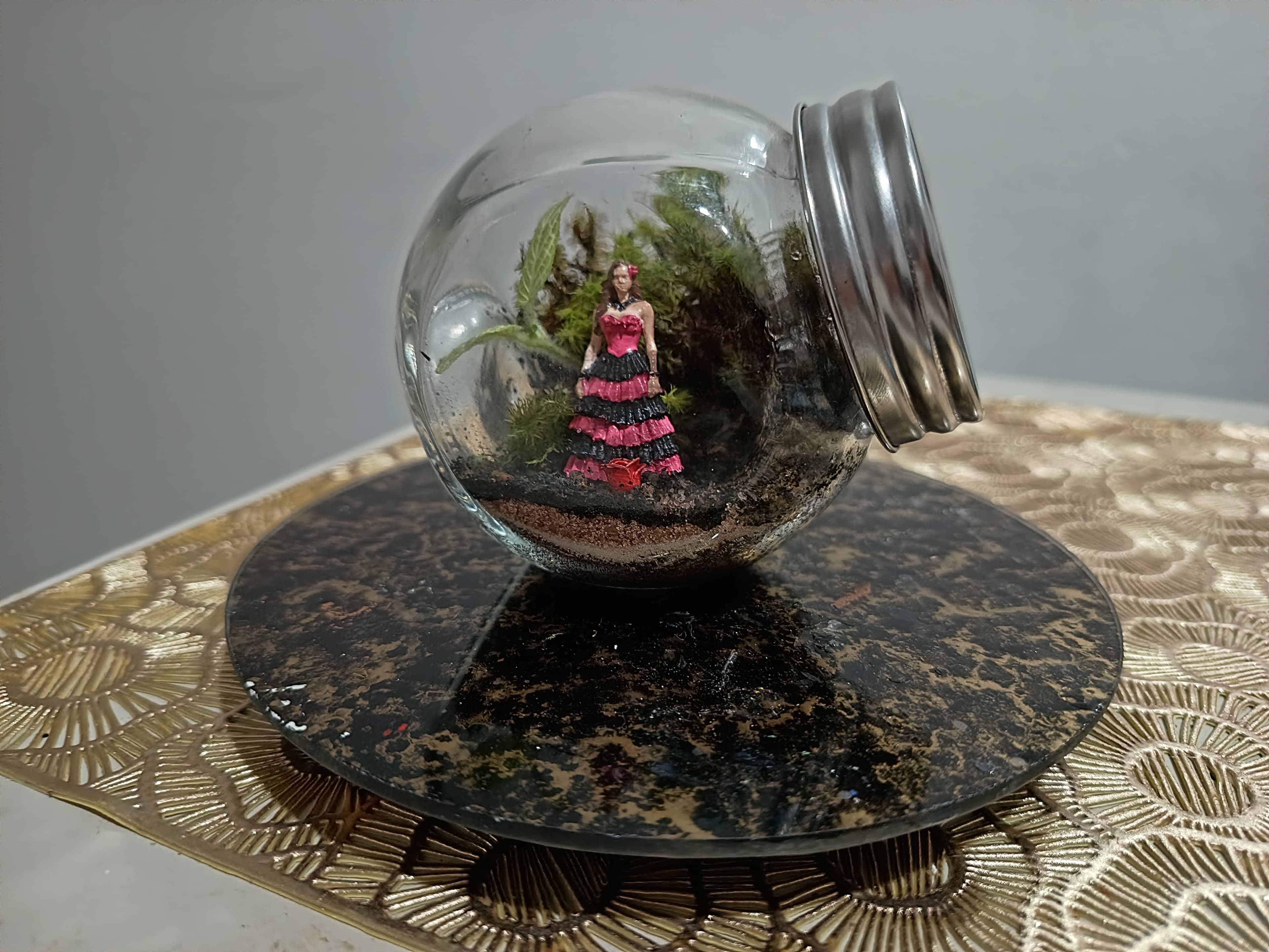 Mini terrário Cigana Menina Moça Mini terrário Cigana Menina Moça