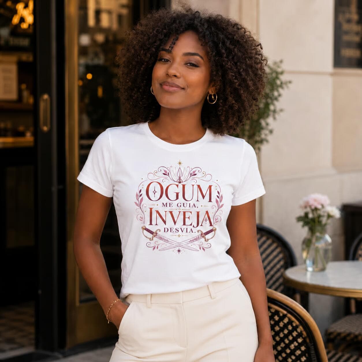 Camiseta: Ogum Me Guia, Inveja Desvia. Camiseta: Ogum Me Guia, Inveja Desvia.