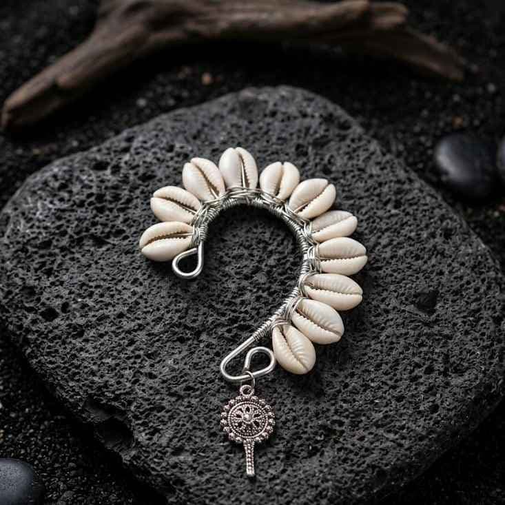 Brinco Ear cuff Brinco Ear cuff