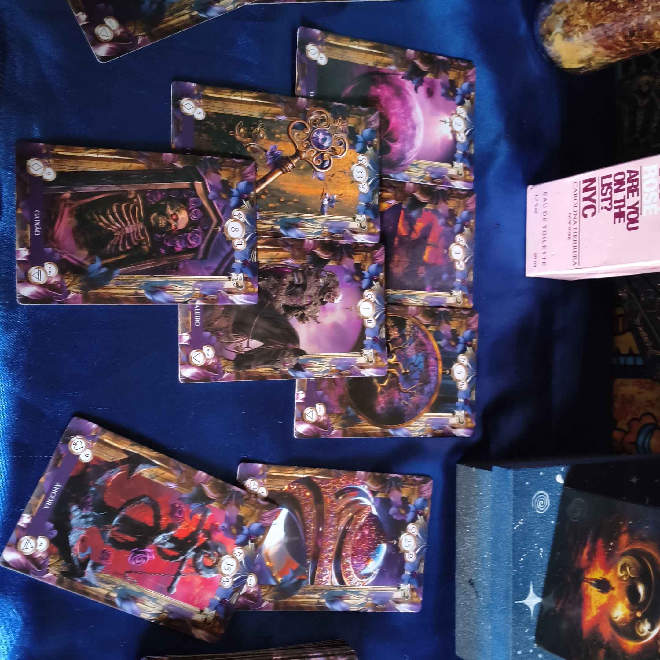Tiragem de Cartas - Pergunta Objetiva Tiragem de Cartas - Pergunta Objetiva