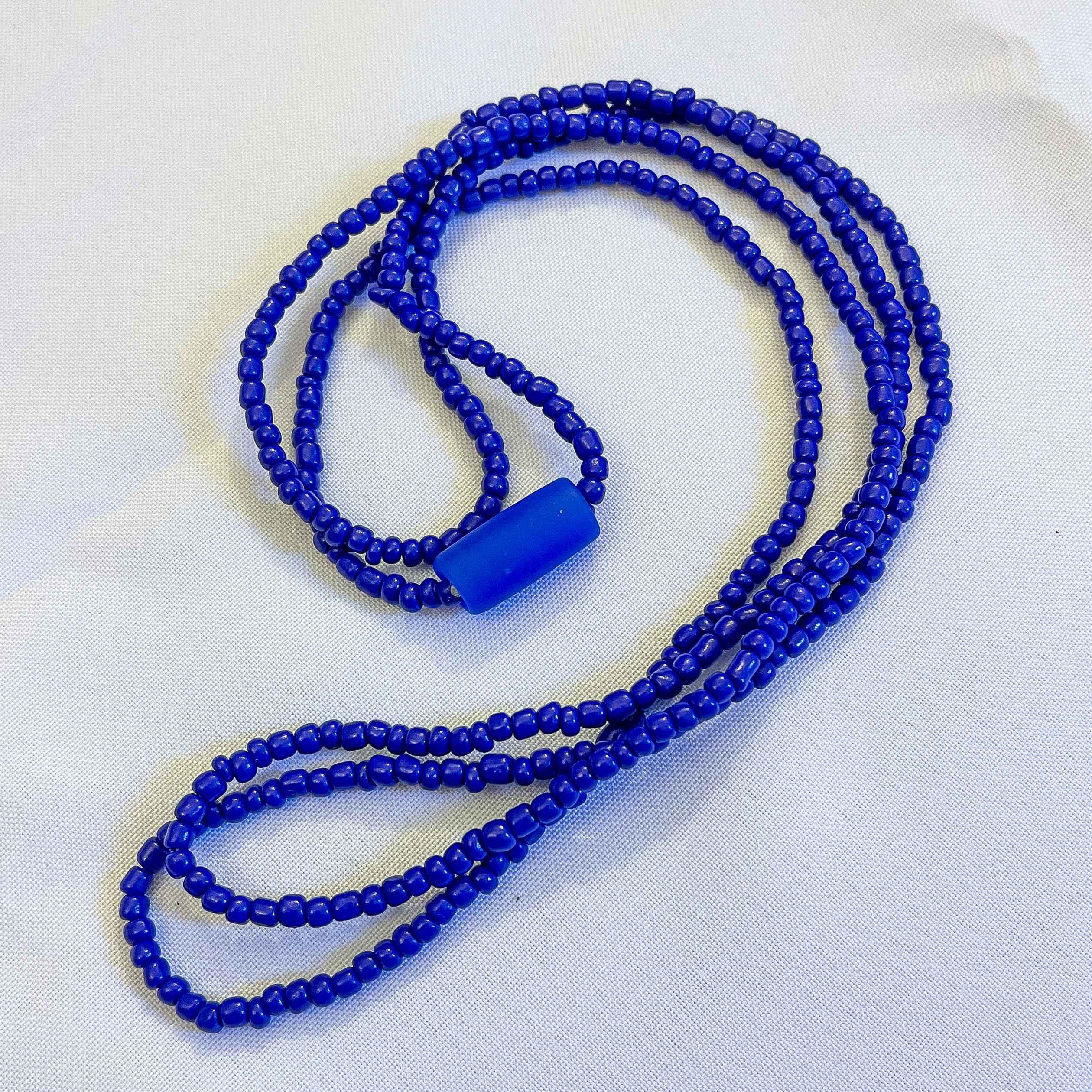 Guia de Ogum Azul Escuro Fio de Contas e Guia de Proteção Orixá Miçanga no Cordonê 65cm Guia de Ogum Azul Escuro Fio de Contas e Guia de Proteção Orixá Miçanga no Cordonê 65cm