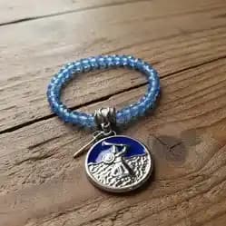 Pulseira Cristais Pingente Orixá Ogum prateado Pulseira Cristais Pingente Orixá Ogum prateado