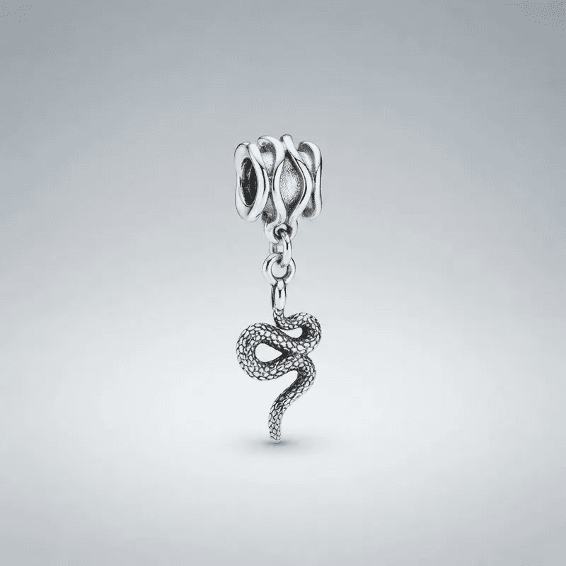 Berloque para Pulseira Pingente Cobra Oxumare prateado Berloque para Pulseira Pingente Cobra Oxumare prateado