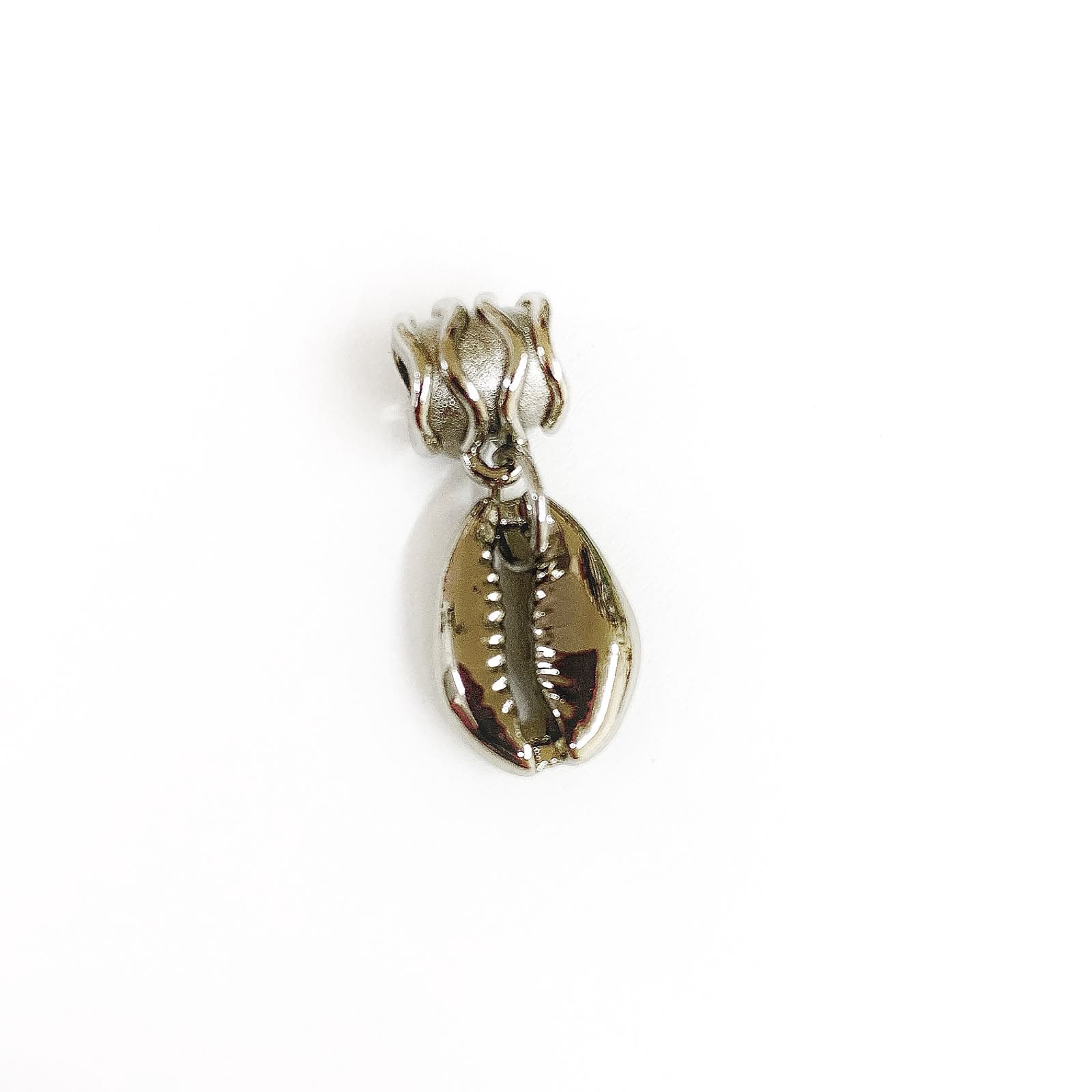 Berloque para Pulseira Pingente Buzio prateado Berloque para Pulseira Pingente Buzio prateado