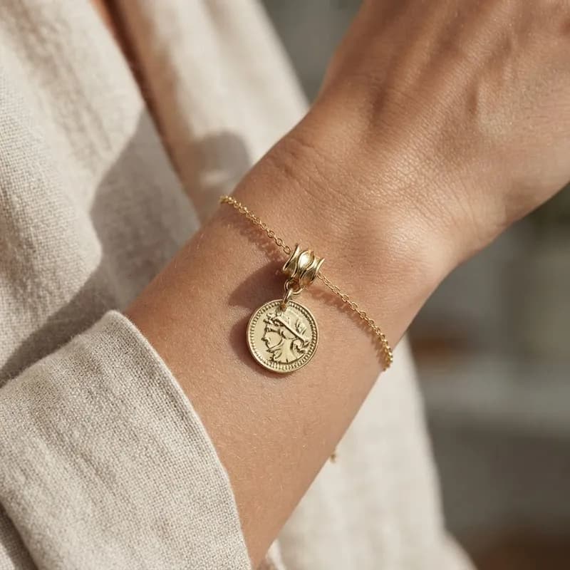 Berloque para Pulseira Cigana Pingente Moeda dourado Berloque para Pulseira Cigana Pingente Moeda dourado