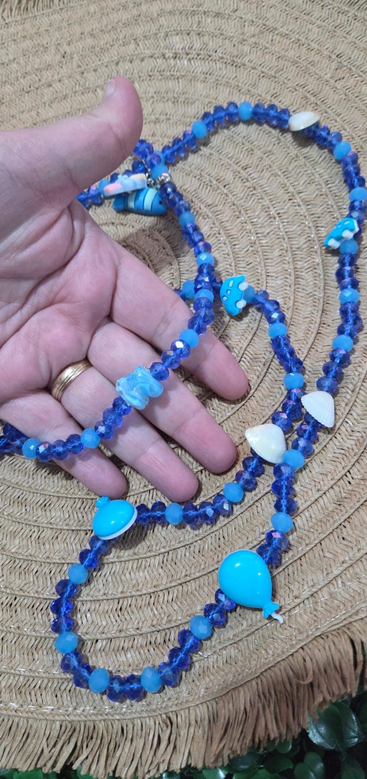 Guia de Erê Azul Cristal Leitoso Transparente Umbanda Concha Peixe Doces Guia de Erê Azul Cristal Leitoso Transparente Umbanda Concha Peixe Doces